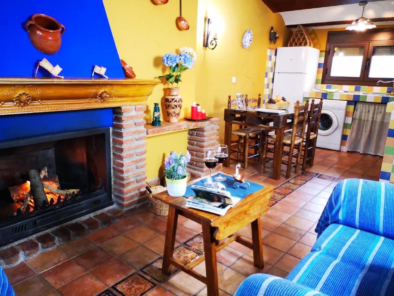 Hinojares Apartamentos La Suerte מראה חיצוני תמונה